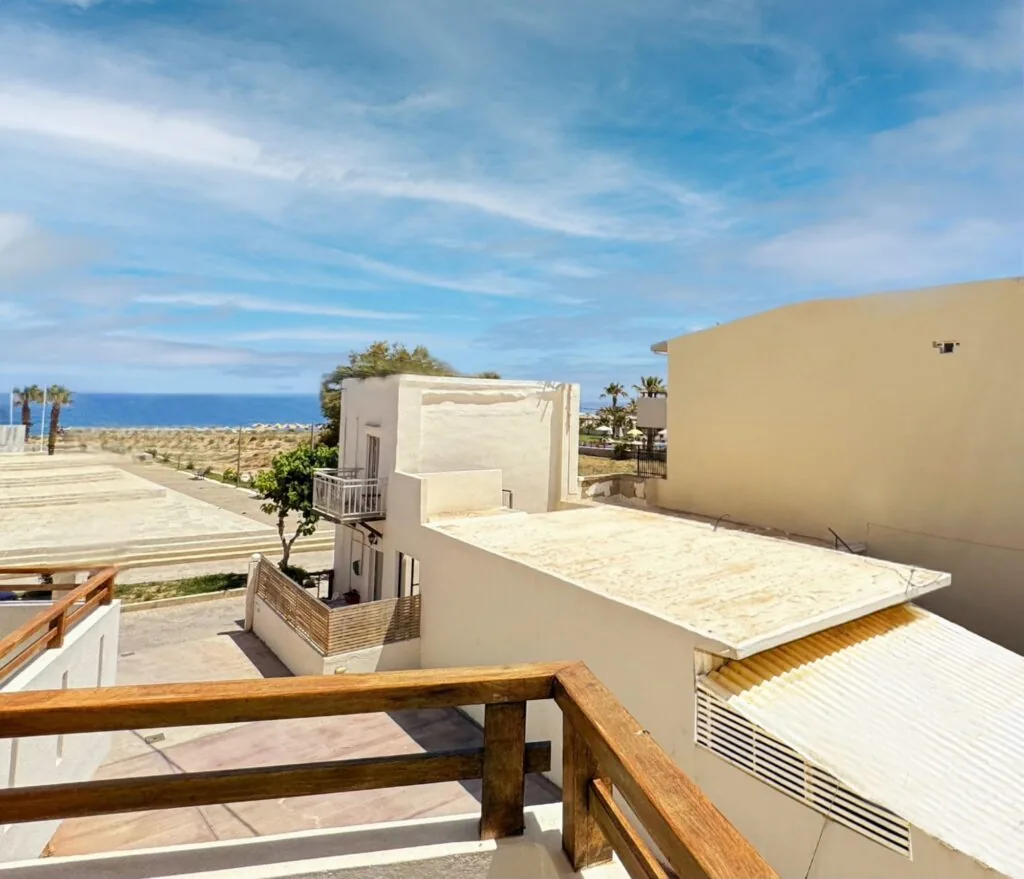 Side Sea-View Apartments